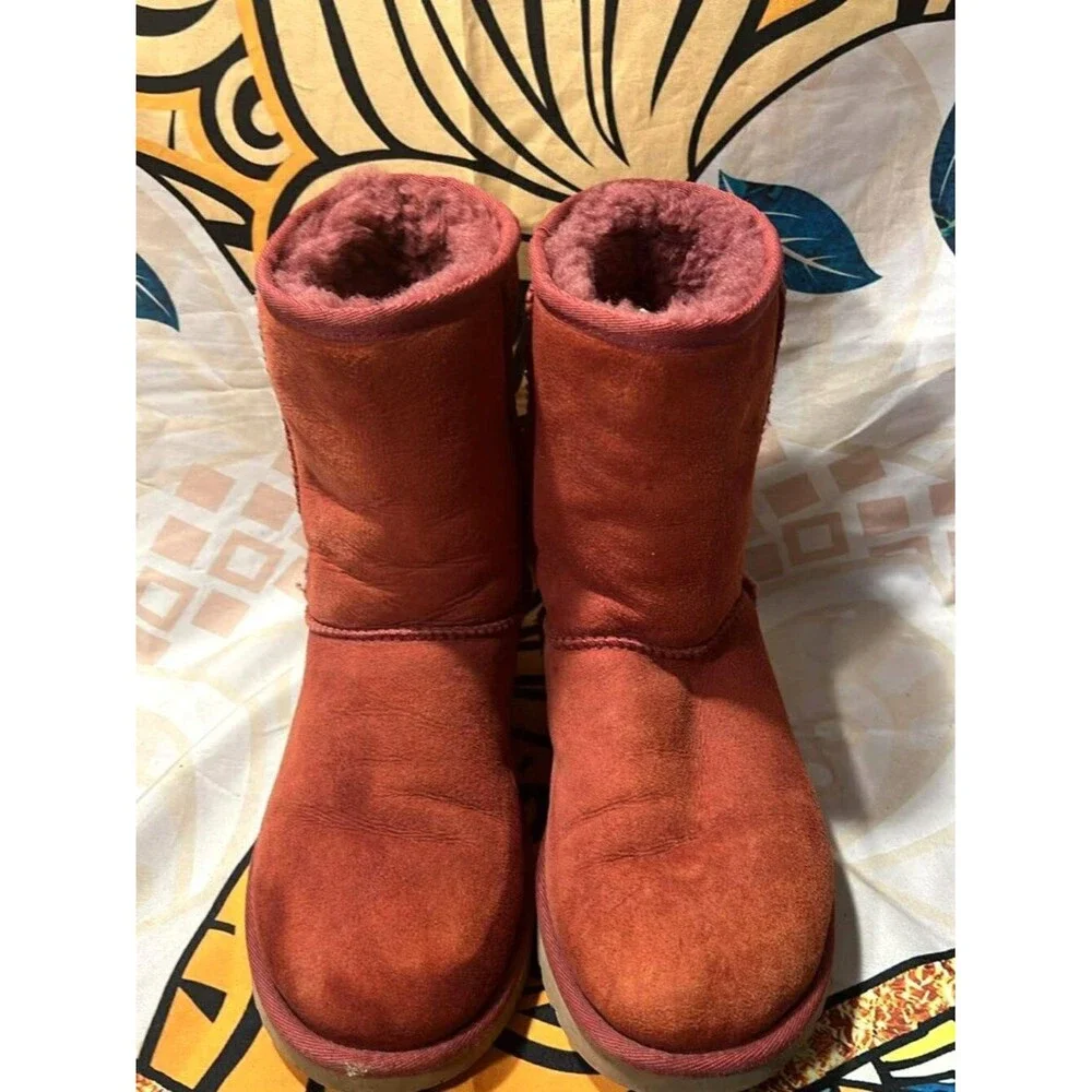 UGG Classic Short Boots – Raspberry – Women’s 7